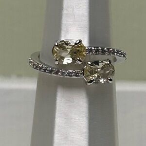 Elegant Silver and Lemon Gemstone Ring.  Size 6